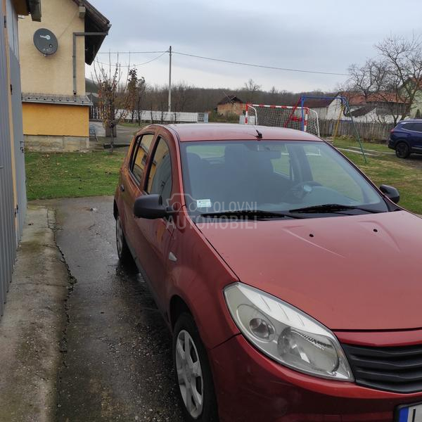 Dacia Sandero 