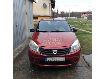 Dacia Sandero 