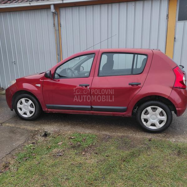 Dacia Sandero 