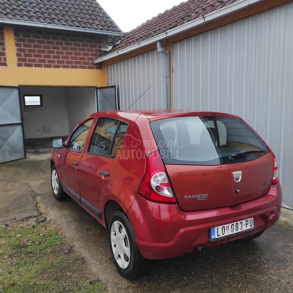 Dacia Sandero 