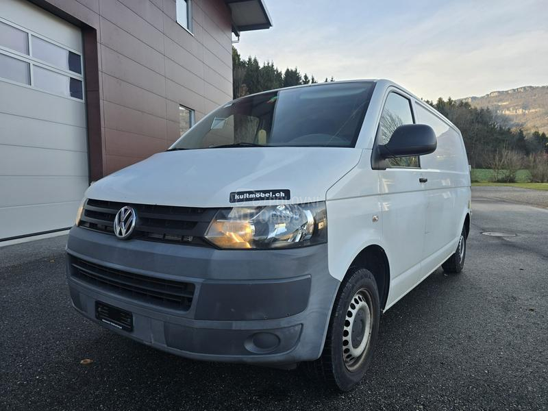 Volkswagen Transporter T5 2.0 tdi