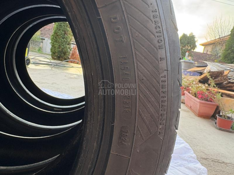 Goodyear 225/50 R17 Letnja