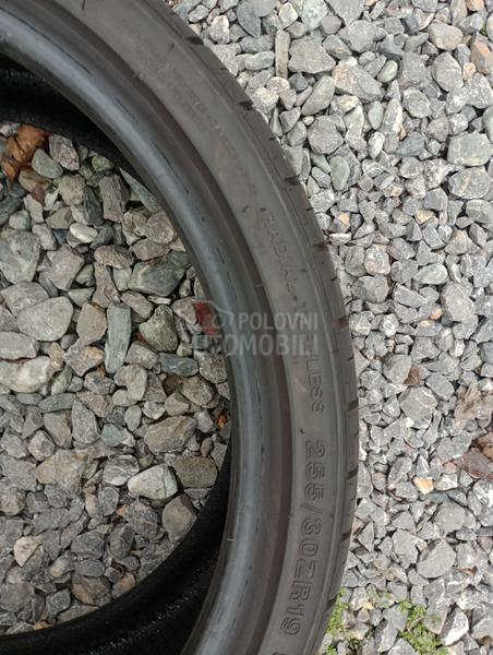 Ostalo 255/30 R19 Letnja