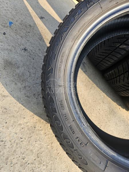 Goodyear 205/50 R16 Zimska