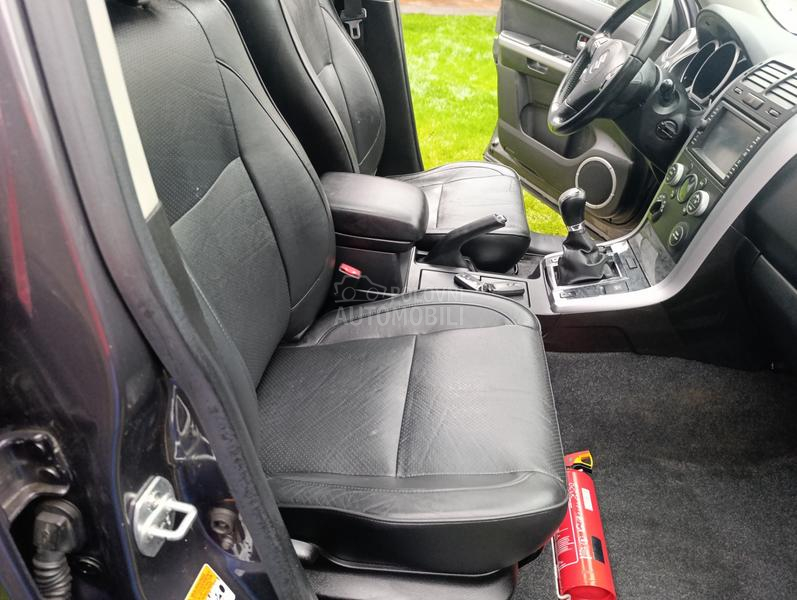 Suzuki Grand Vitara 1.9 ddis N A V I G A