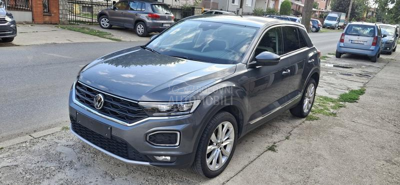 Volkswagen T-Roc 1.6