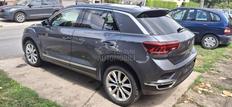 Volkswagen T-Roc 1.6