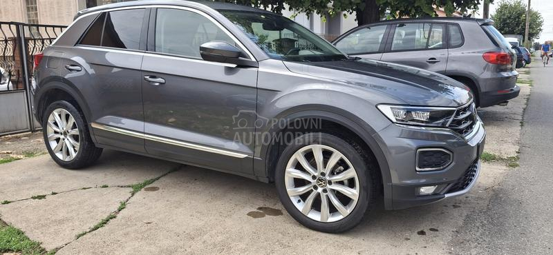 Volkswagen T-Roc 1.6