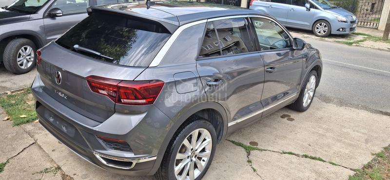 Volkswagen T-Roc 1.6