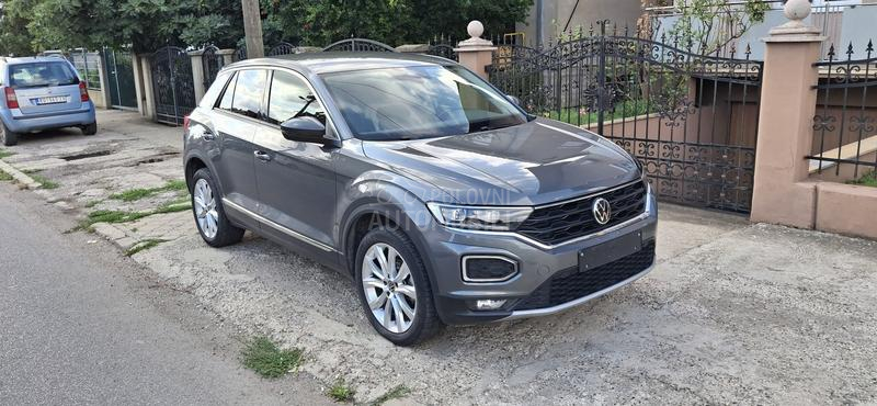 Volkswagen T-Roc 1.6