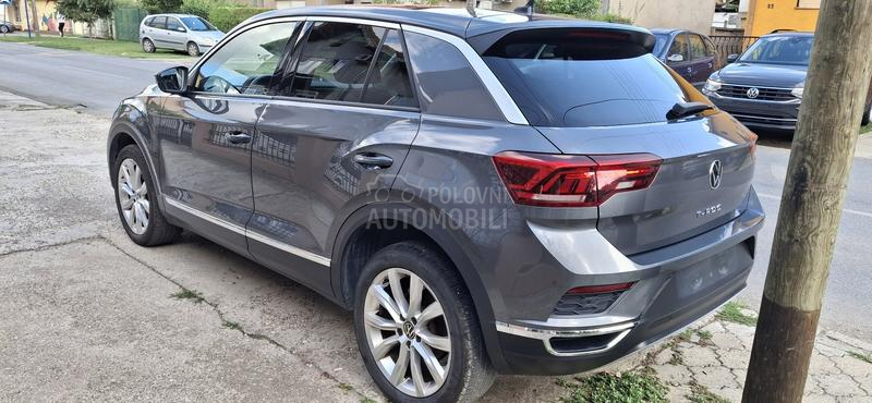 Volkswagen T-Roc 1.6