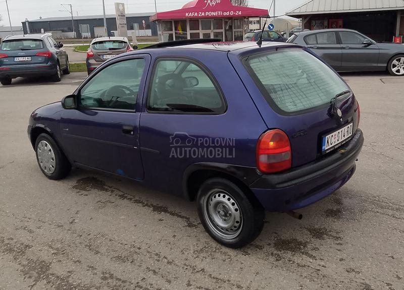 Opel Corsa B 
