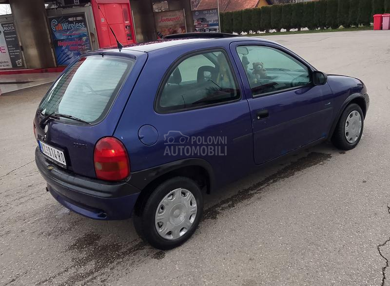 Opel Corsa B 