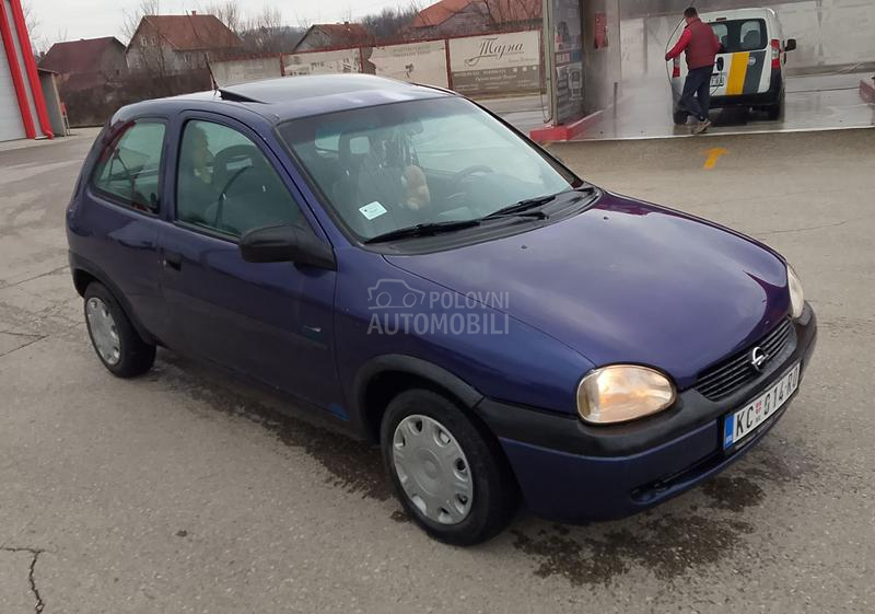 Opel Corsa B 