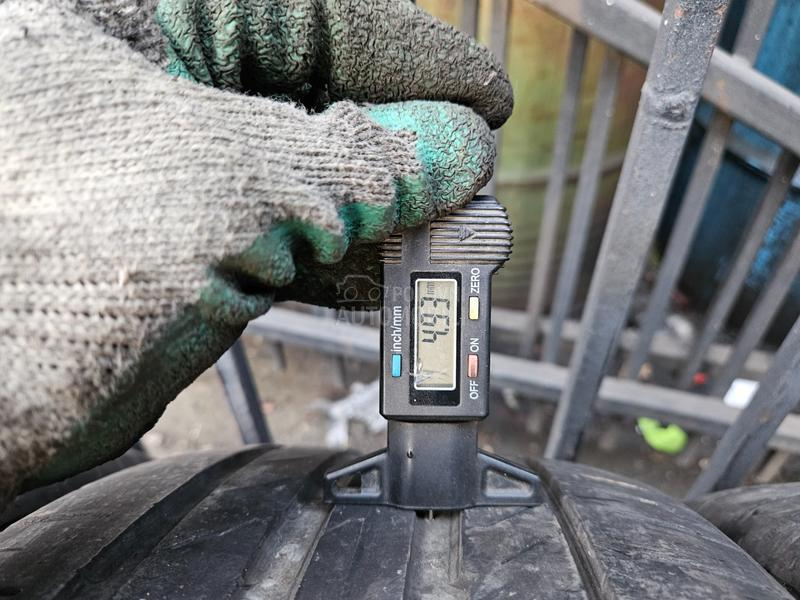 Continental 235/50 R18 Letnja