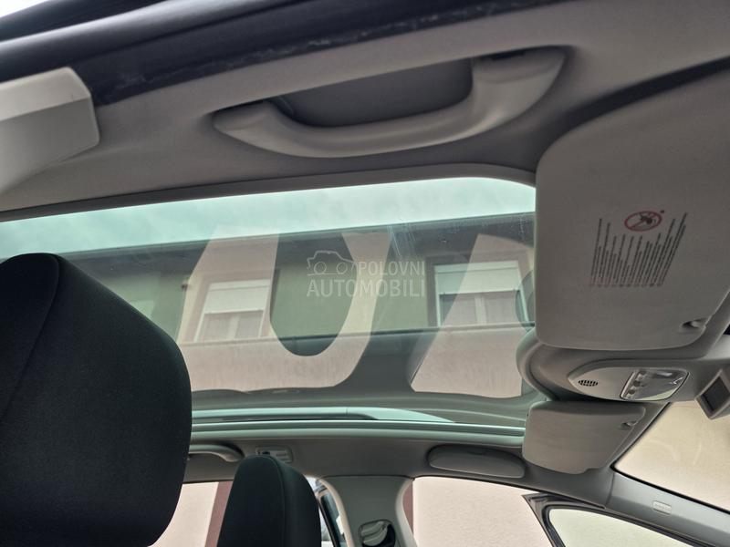 Peugeot 308 1.6 EHDI  DIODA