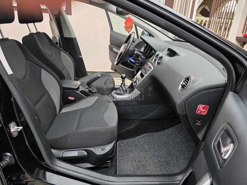 Peugeot 308 1.6 EHDI  DIODA