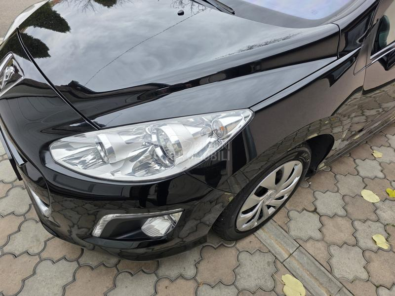 Peugeot 308 1.6 EHDI  DIODA