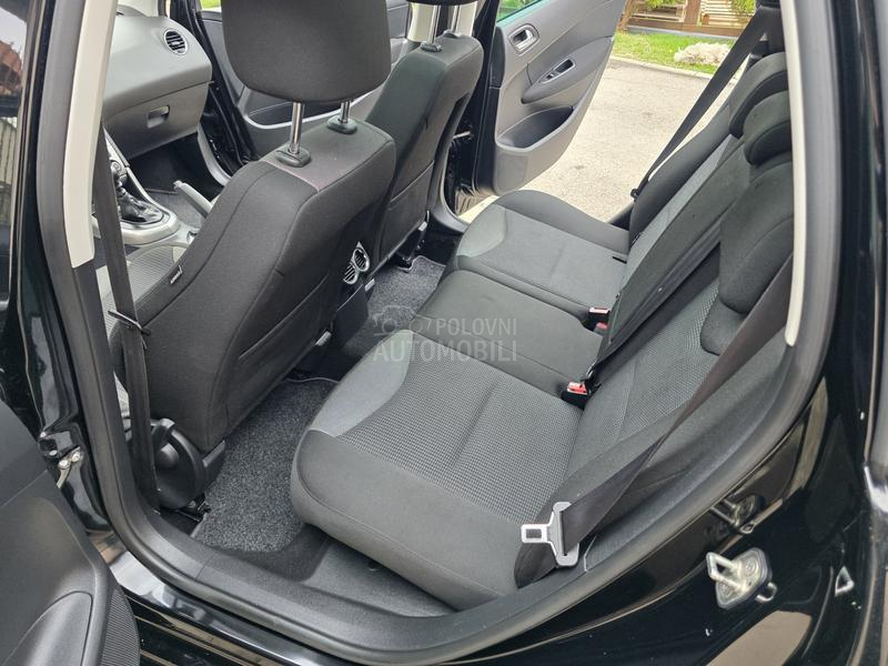 Peugeot 308 1.6 EHDI  DIODA