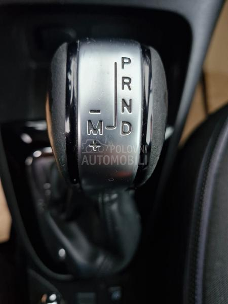 Renault Captur 1.5 dCi intens EDC