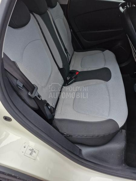 Renault Captur 1.5 dCi intens EDC