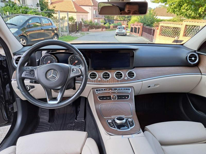 Mercedes Benz E 200 