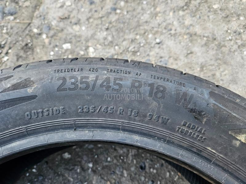 Continental 235/45 R18 Letnja