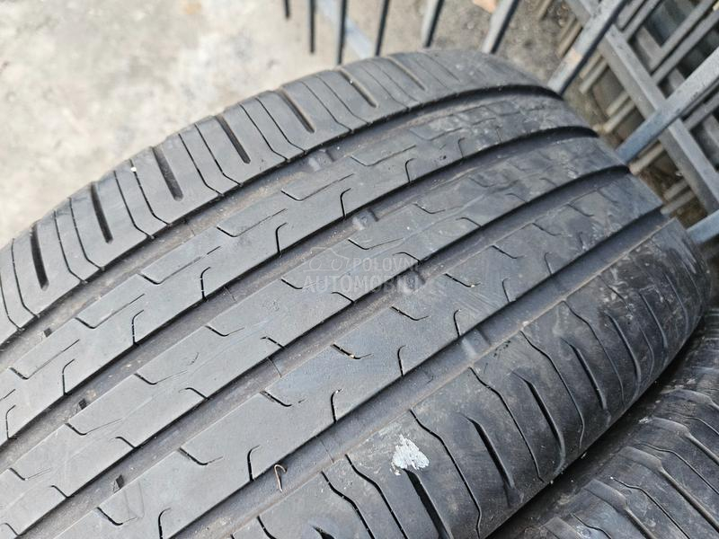 Continental 235/45 R18 Letnja