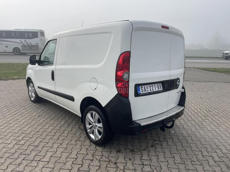 Opel Combo 16 CDTI