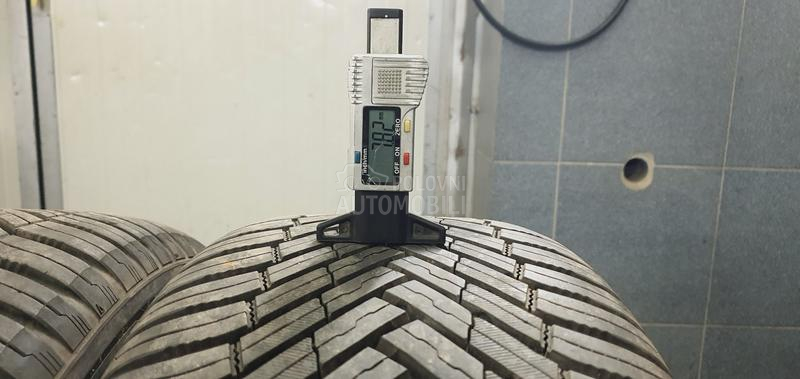 Nexen 235/50 R19 Sve sezone