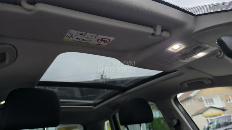 Volkswagen Tiguan 2.0  4/x/4  V/irta/l