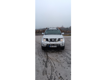 Nissan Navara 