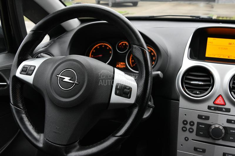 Opel Corsa D 1.4 OPC 5vr