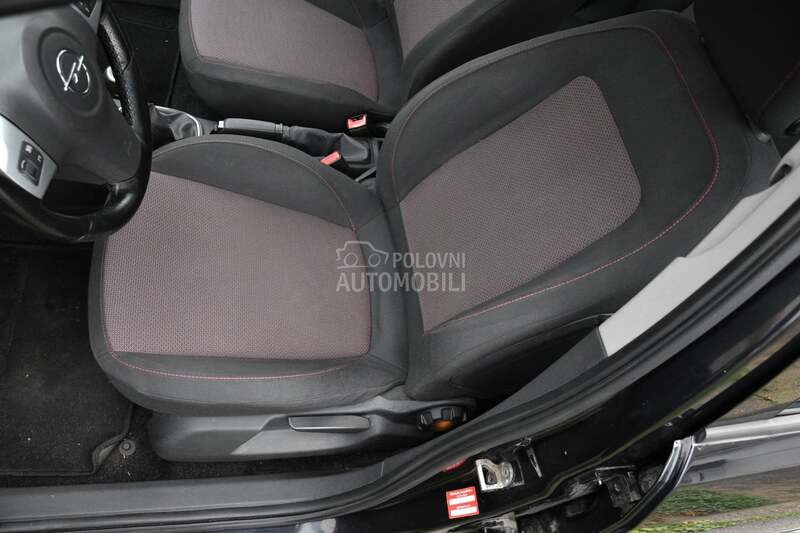 Opel Corsa D 1.4 OPC 5vr