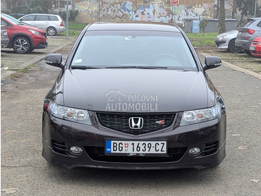 Honda Accord CL9