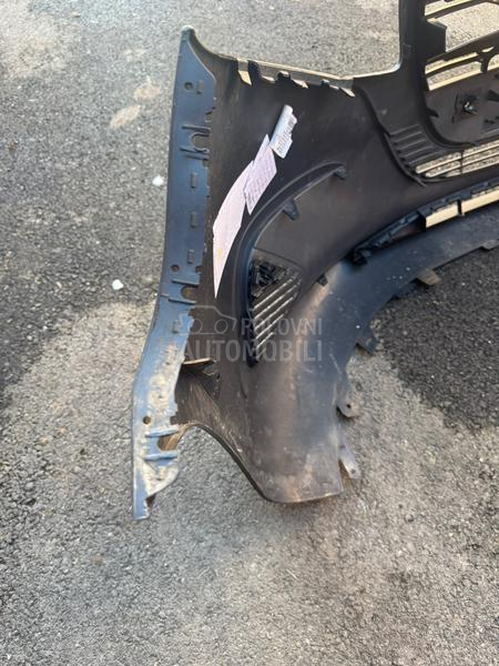 prednji branik W447 V447