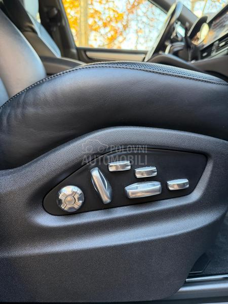 Porsche Cayenne CHRONO S