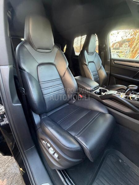 Porsche Cayenne CHRONO S