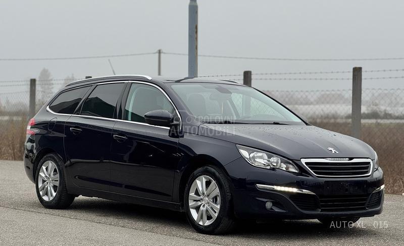 Peugeot 308 1.6EHDI / PANO / NAV
