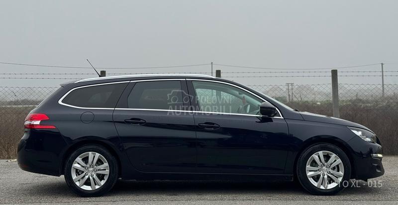 Peugeot 308 1.6EHDI / PANO / NAV