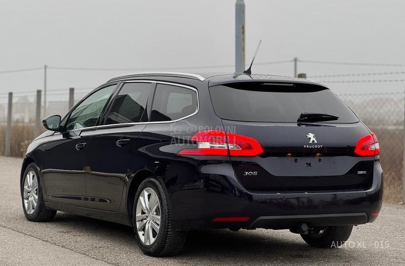 Peugeot 308 1.6EHDI / PANO / NAV