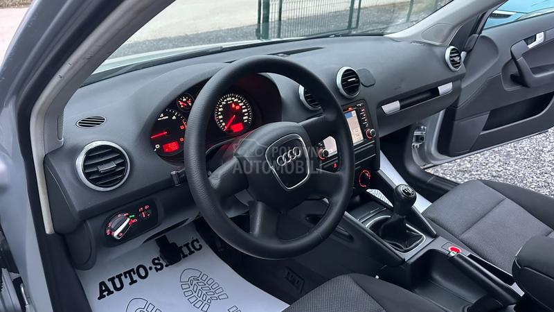 Audi A3 1.6 TDI NAVVI