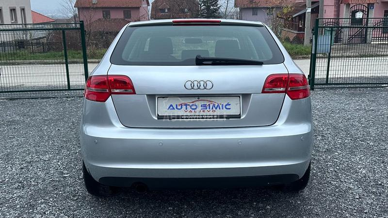 Audi A3 1.6 TDI NAVVI
