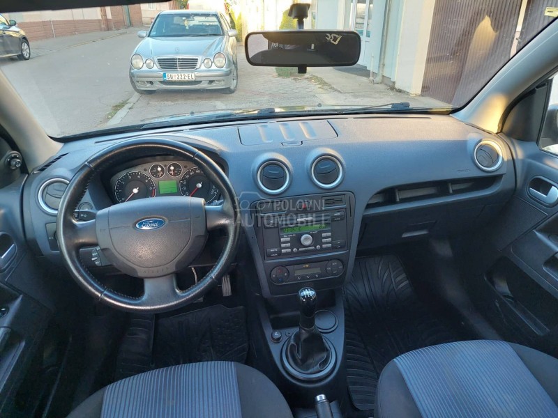 Ford Fusion 1.4