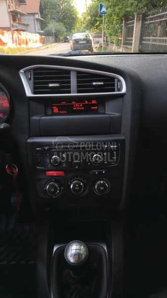 Citroen C4 1.4i Svajcarska