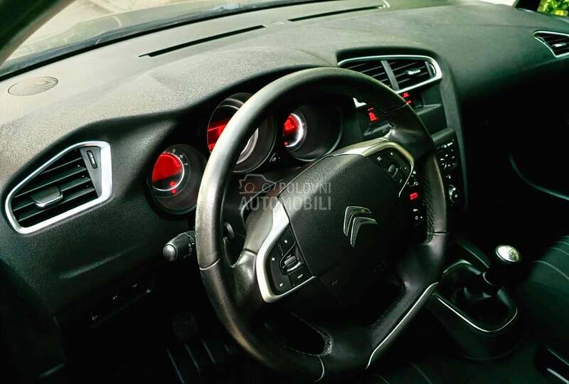 Citroen C4 1.4i Svajcarska