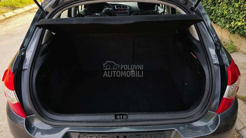 Citroen C4 1.4i Svajcarska
