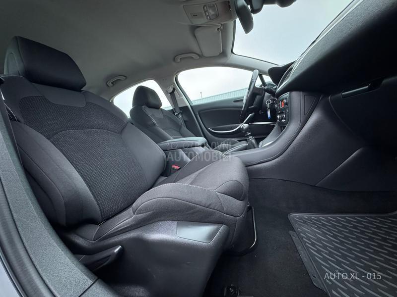 Citroen C5 2.0 HDI // NAV