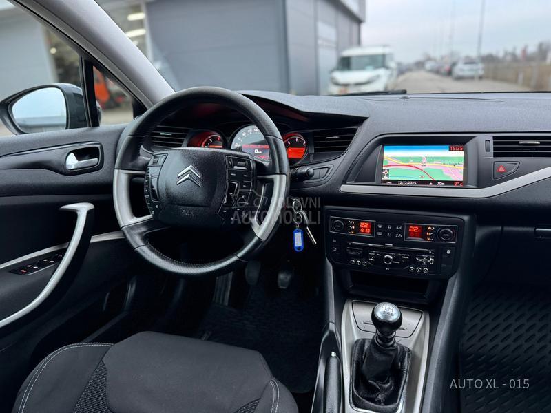 Citroen C5 2.0 HDI // NAV