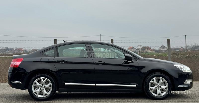 Citroen C5 2.0 HDI // NAV